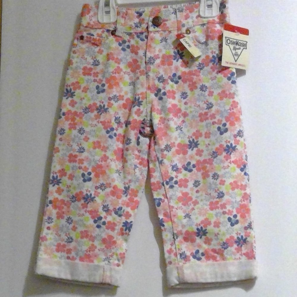 NWT Oshkosh Girls floral Capri with adjustable waist -5T
